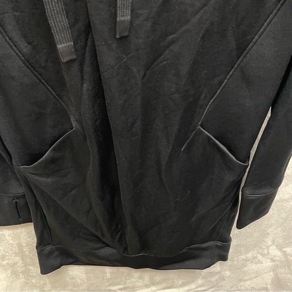 Athleta women’s Triumph LUXE Shine Black Hoodie Dress Pockets Fur-Lined Hood XS - Picture 7 of 10